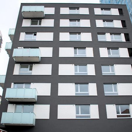 Brand New Apartment By Hockey Stadium Братислава Экстерьер фото